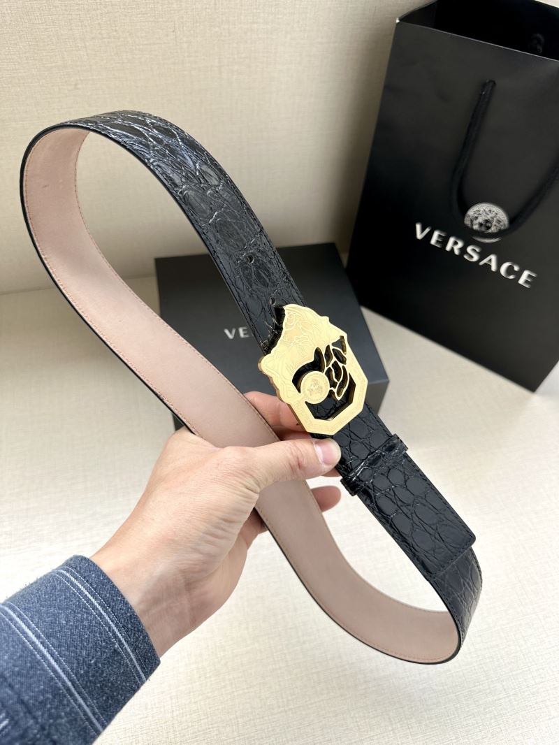 VERSACE